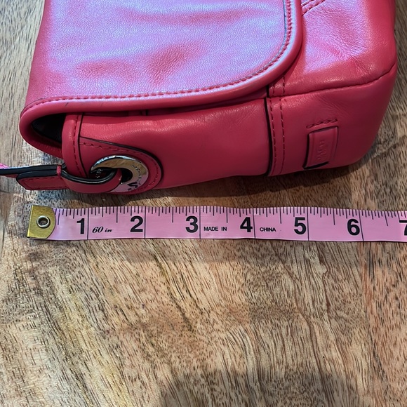 COACH Hadley Leather Field Bag - Picture 12 of 16